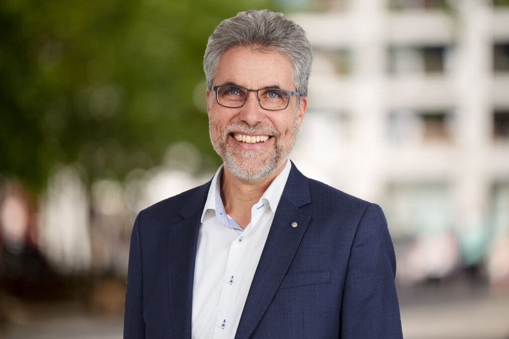 Erik Schmausser